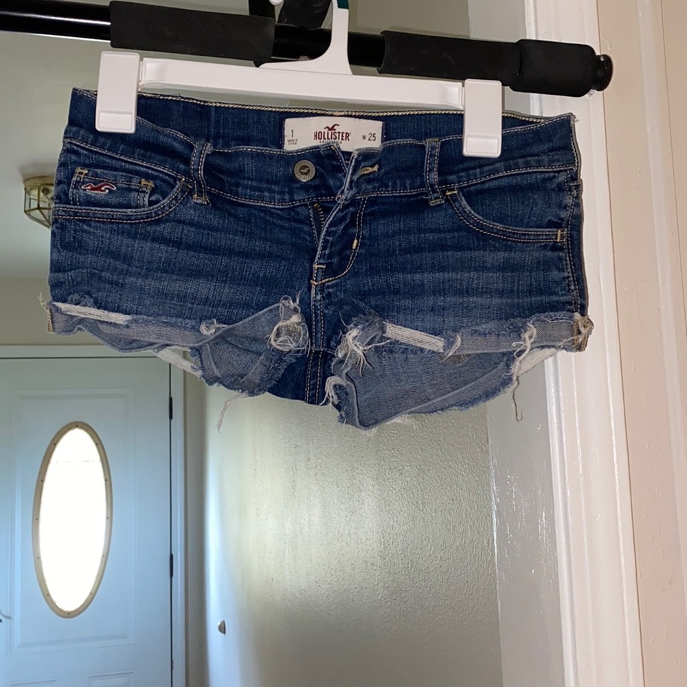 Hollister Jean shorts